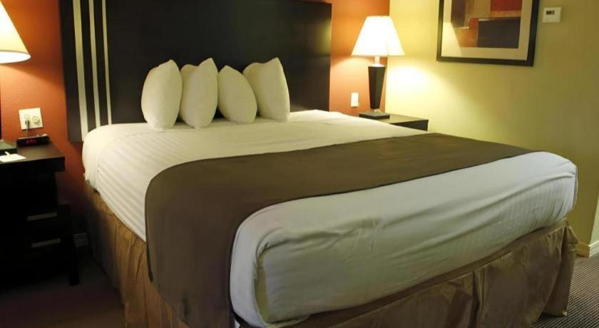 Americas Best Value Inn มอนโร ภายนอก รูปภาพ